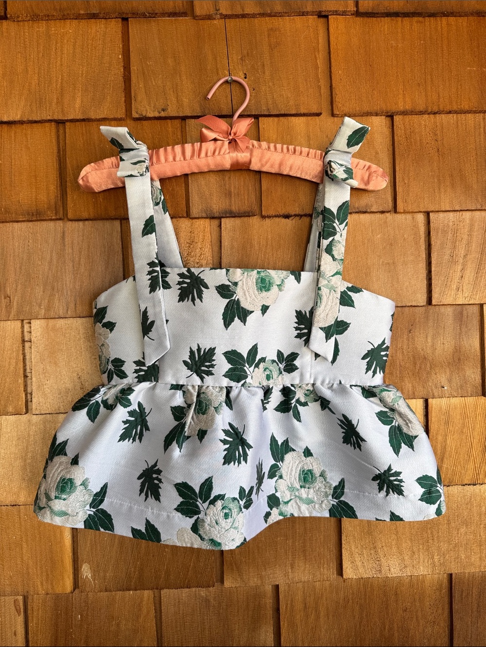 En Saison Floral Peplum Camisole with Green Print